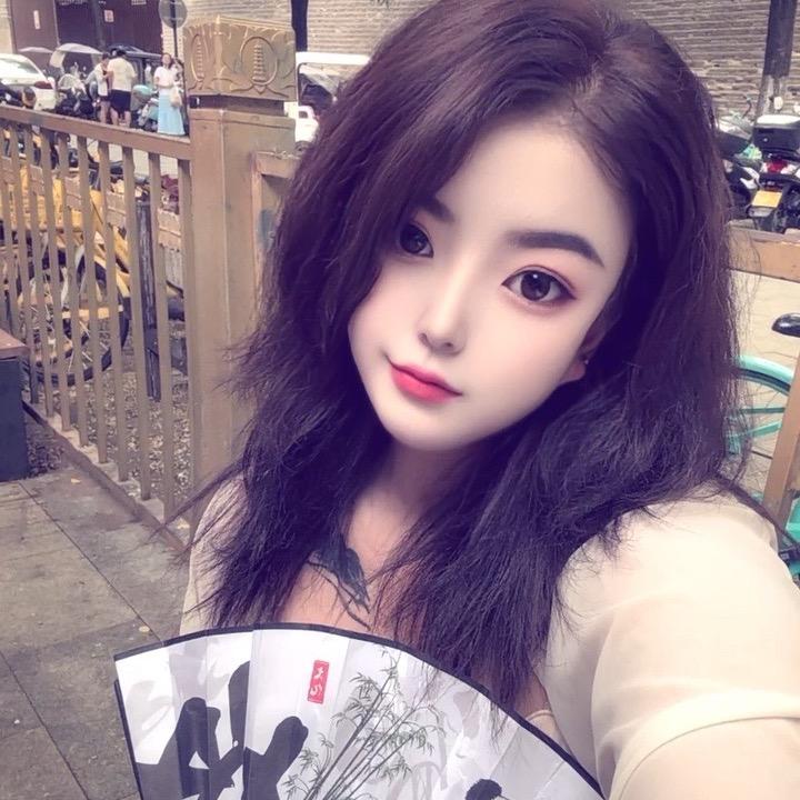 买手机的小小妍