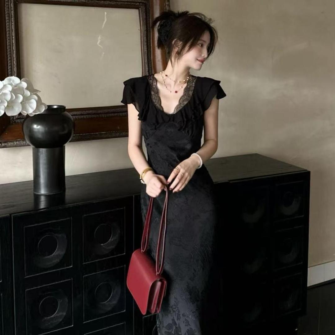 LZY知音（穿搭图鉴）