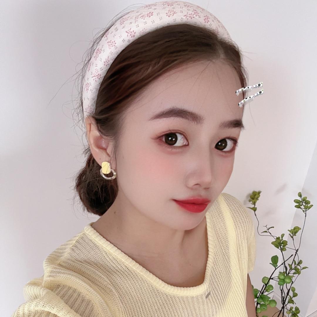 小魔女小曼