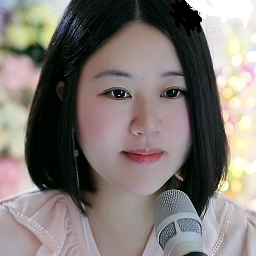 黄艺朵🎤