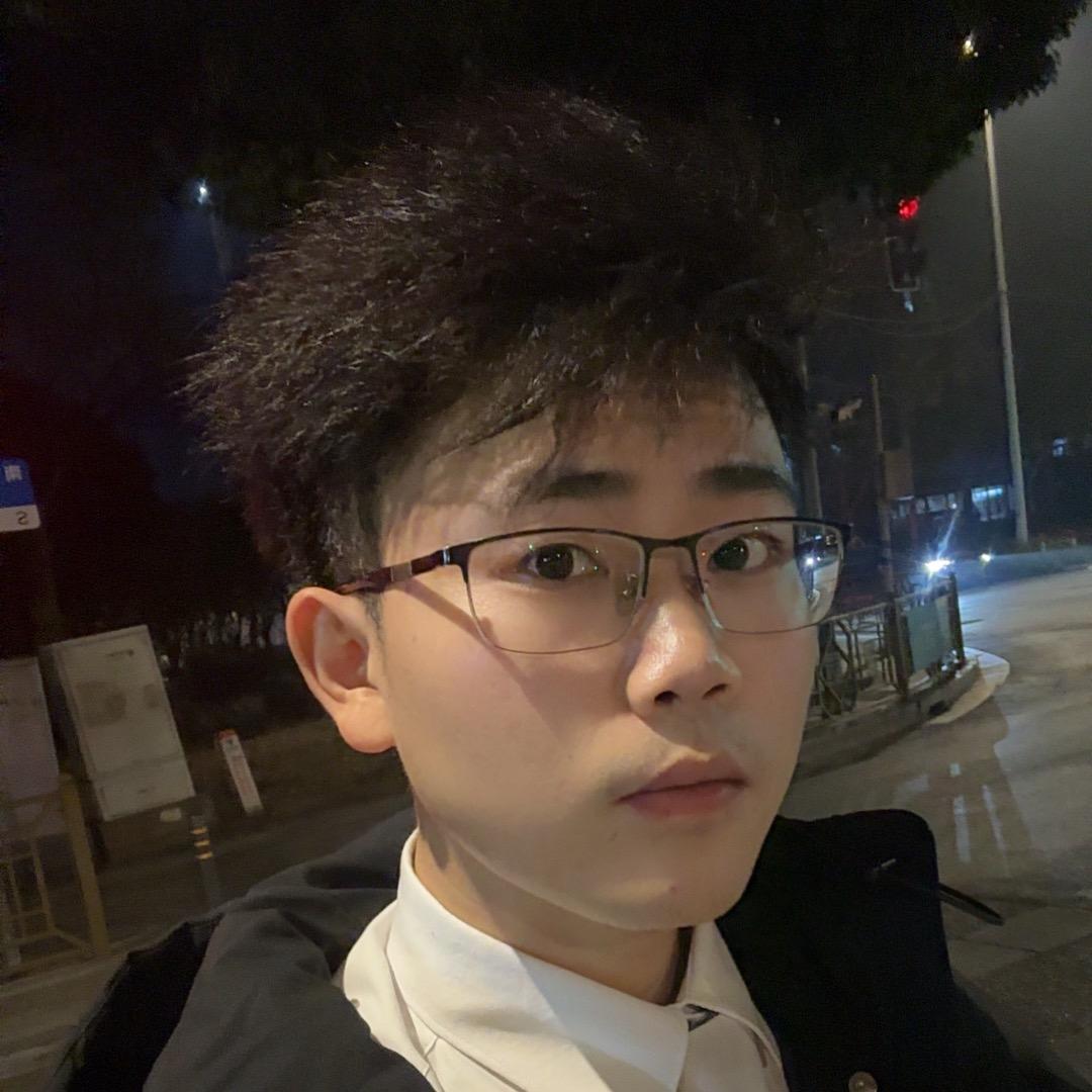 沪上隐月.首席体验官～龙飞