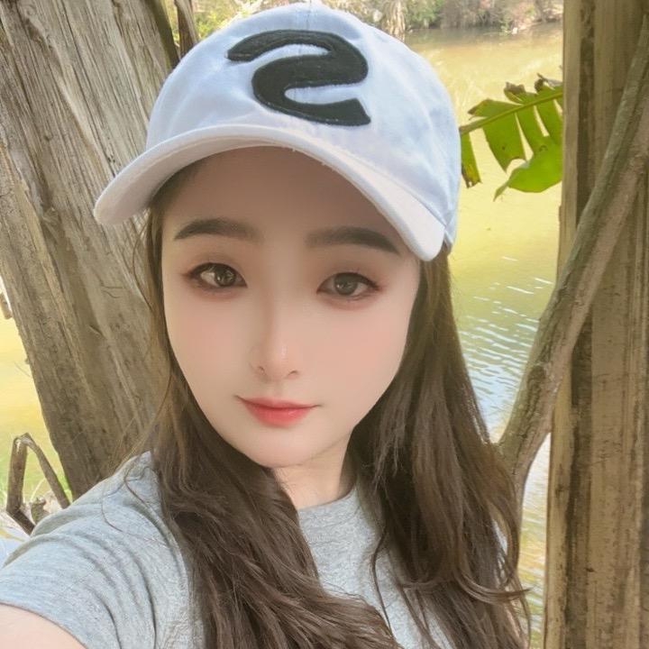 ε=(´ο｀*)))爱次糖的小姐姐