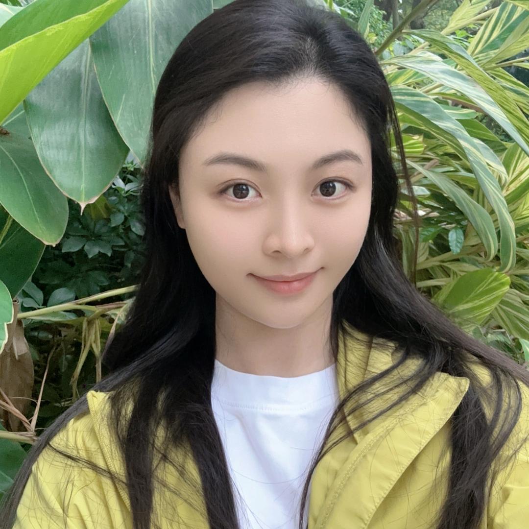 绿叶丰周婉琳
