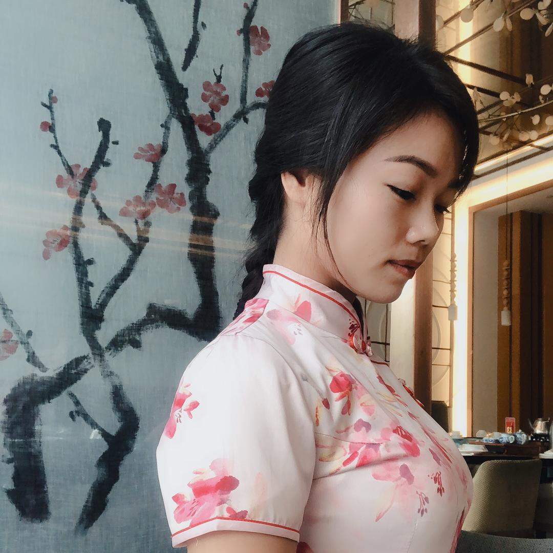 素素大酒窝