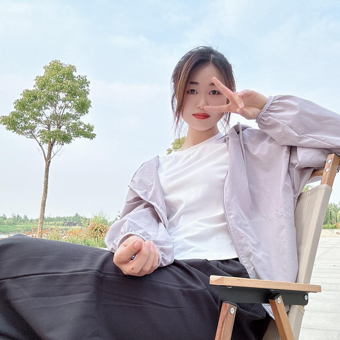 上街卖家居的楠楠🥰🥰