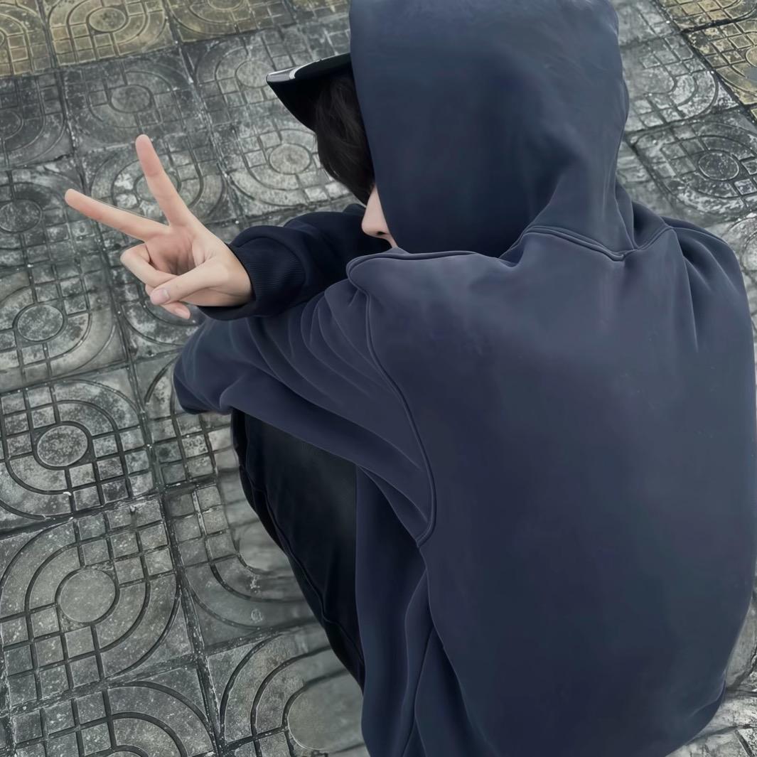 余头像