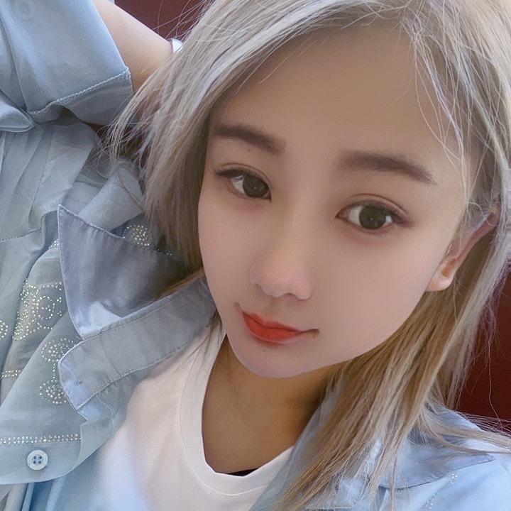 世界那么乱 单纯给谁看