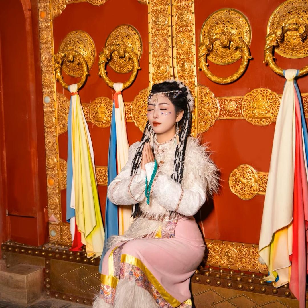美宝儿不忘初心
