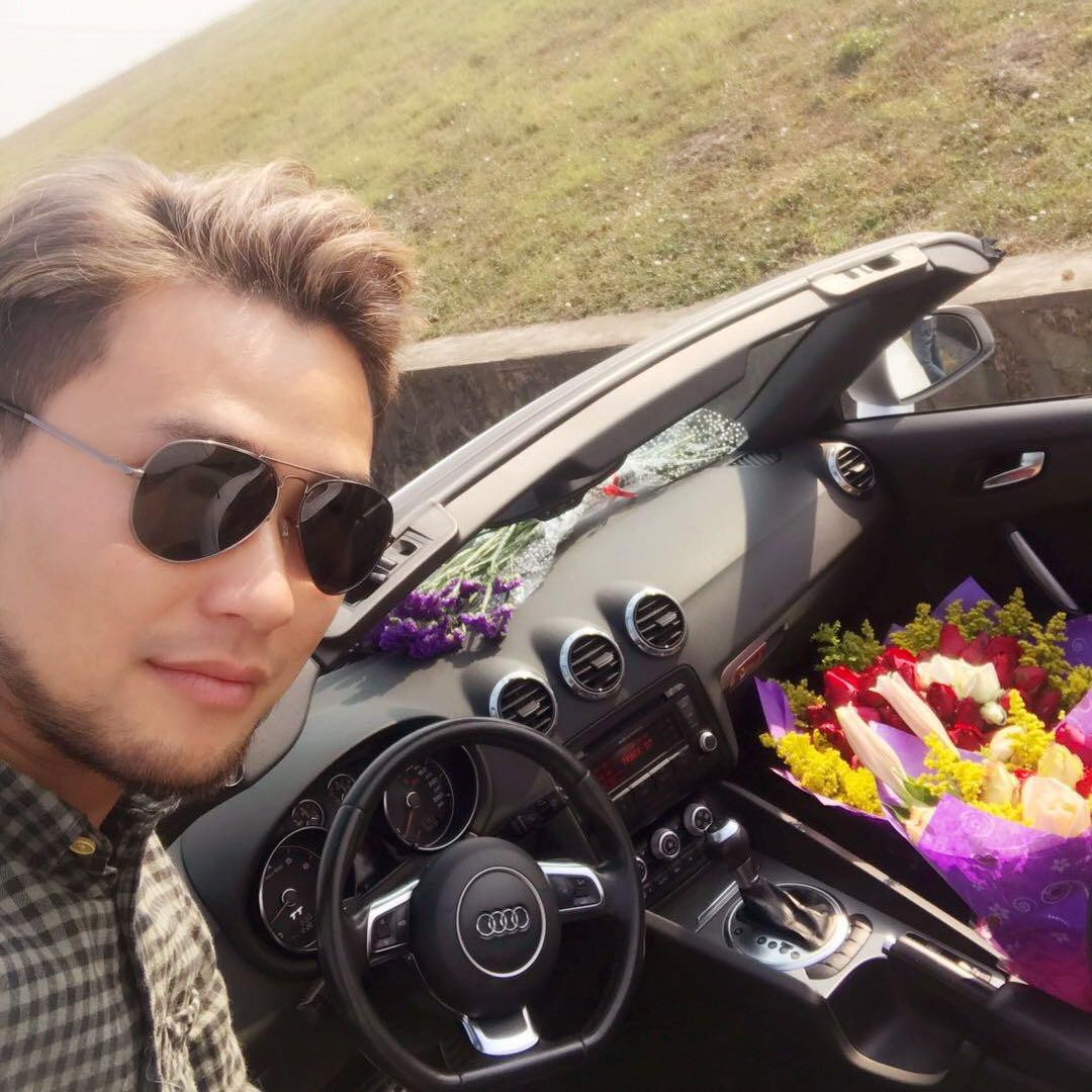 佛山市朗峯汽车贸易（胡须佬）