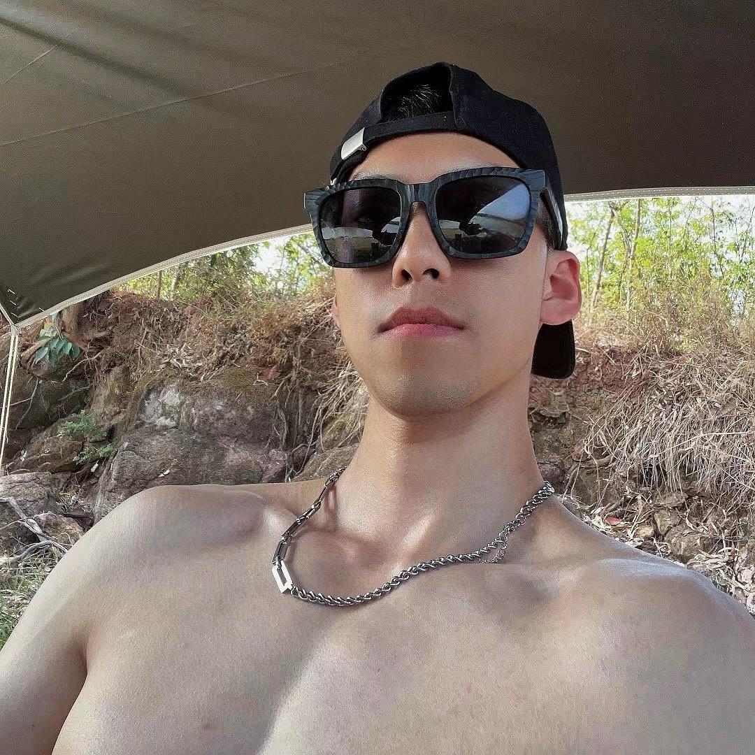 頑痞老板👽