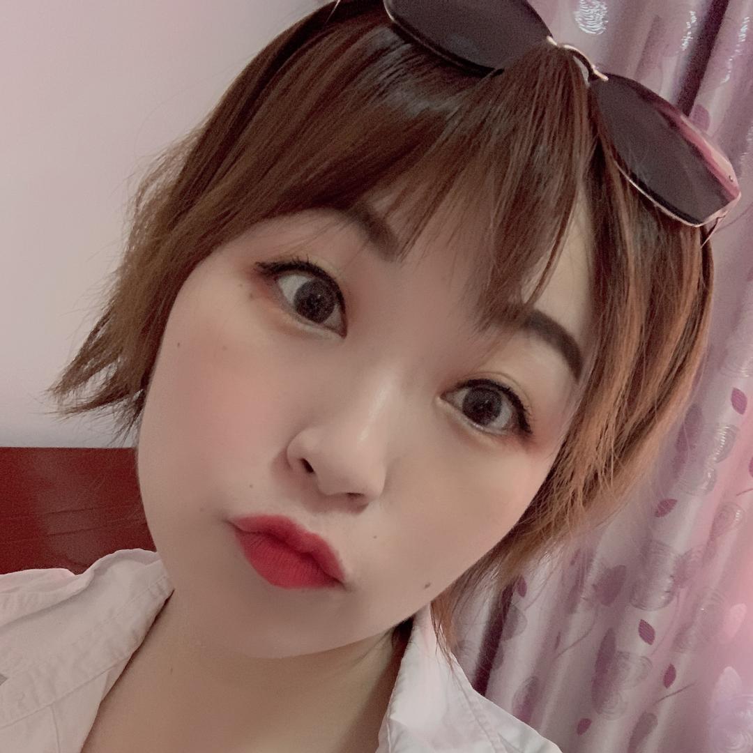 钢琴老师优优