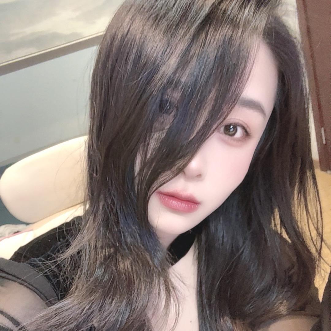 爱撸铁的小火柴
