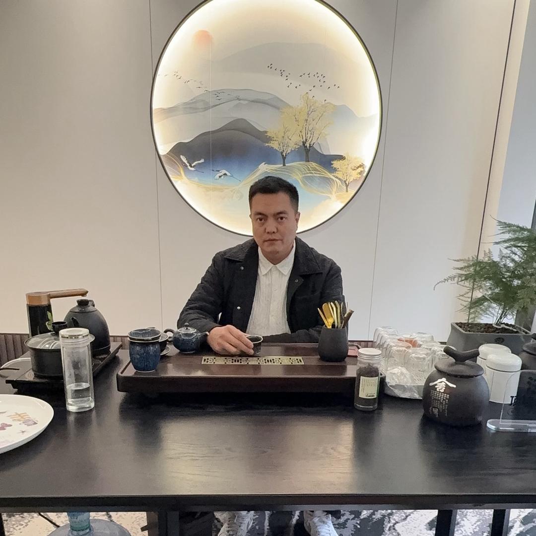 瓮安法狮龙尊哥/大平层别墅装修老房翻新