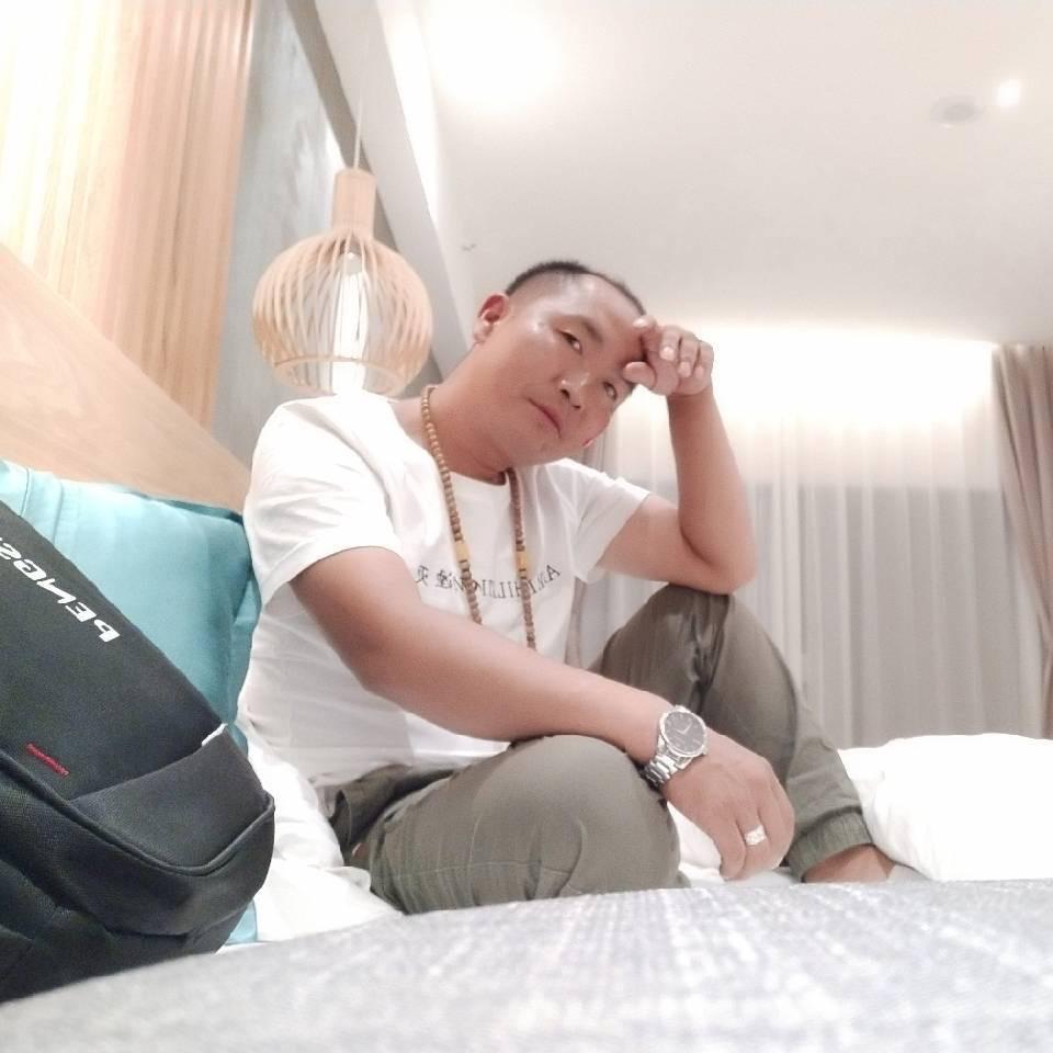 小明哥（伤感情歌）