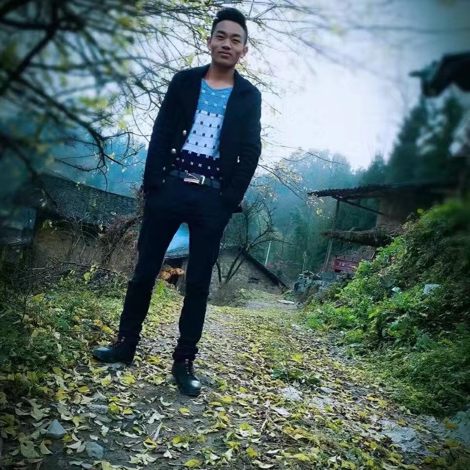 覃老表二手车批发及售后