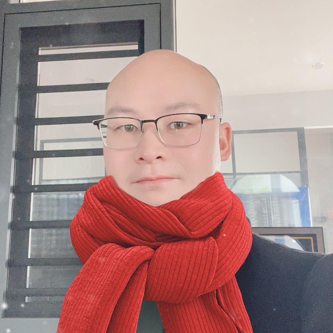 杨二哥在打胶