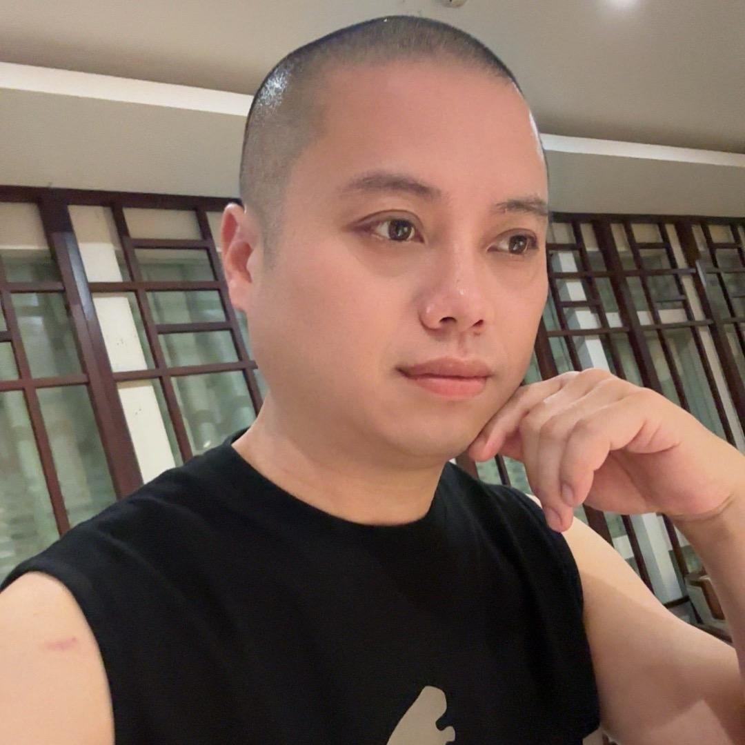 尤溪刘少（一人一车一世界）