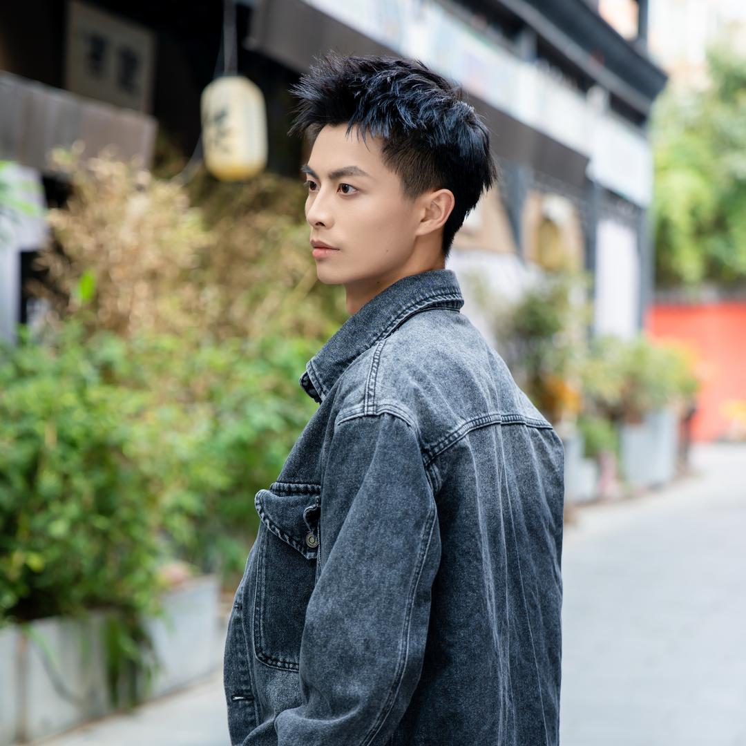 伍千万🎄【奋斗版】