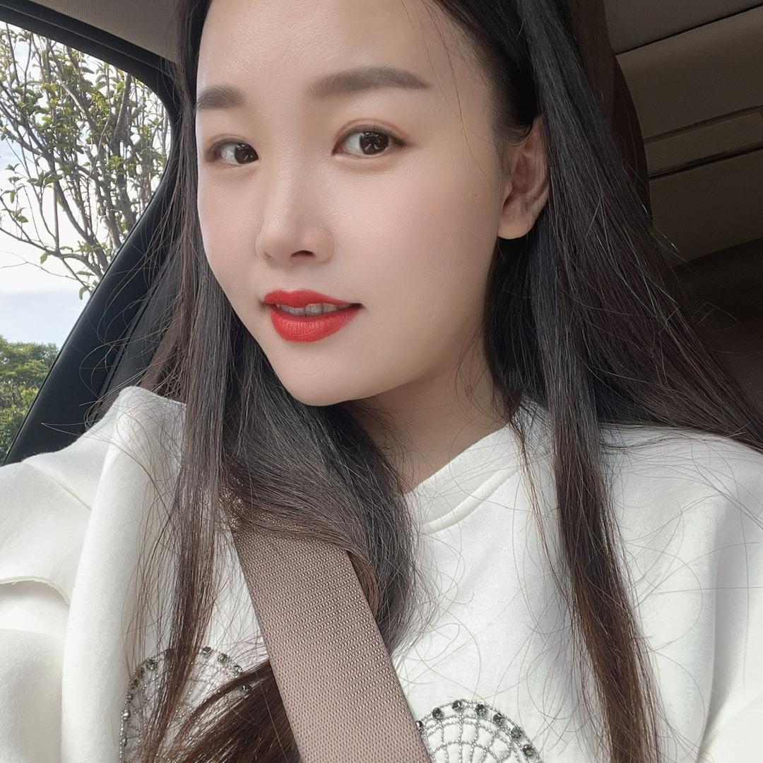 思思高端钢化膜