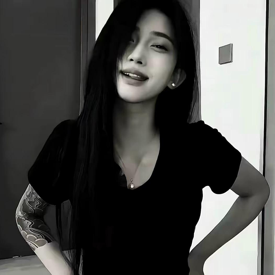 ¥