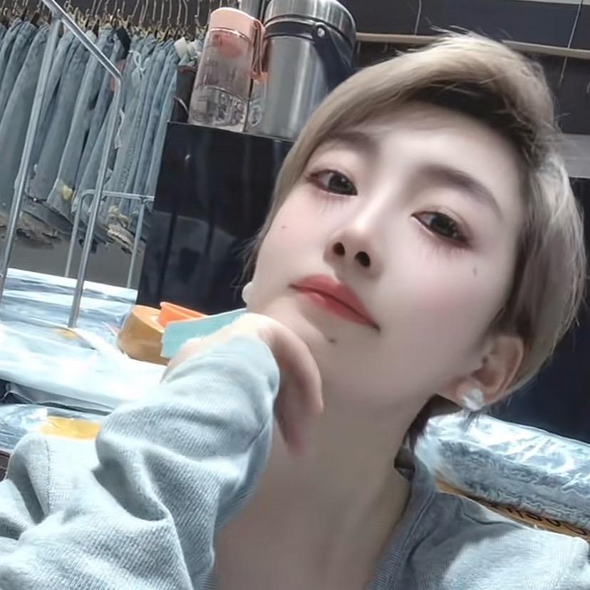 倩倩（浙江商贸城四楼时尚宝贝童裤）