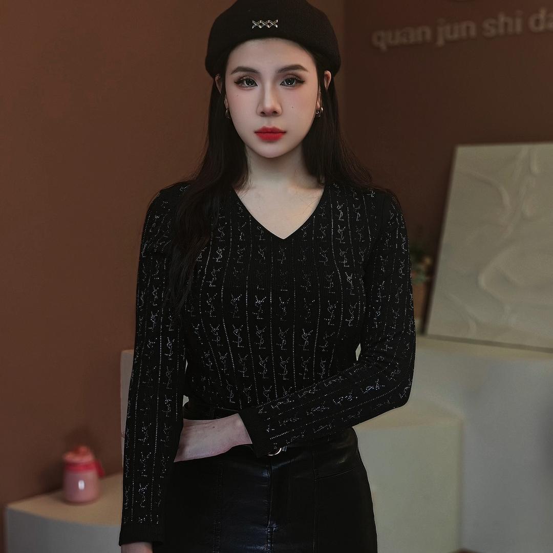 玉兰服饰