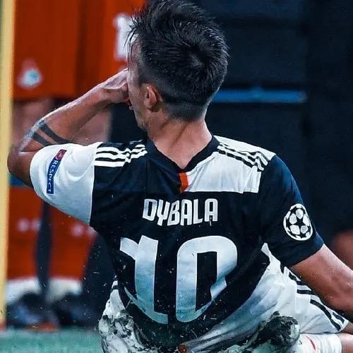 喀麦隆球星查舒亚