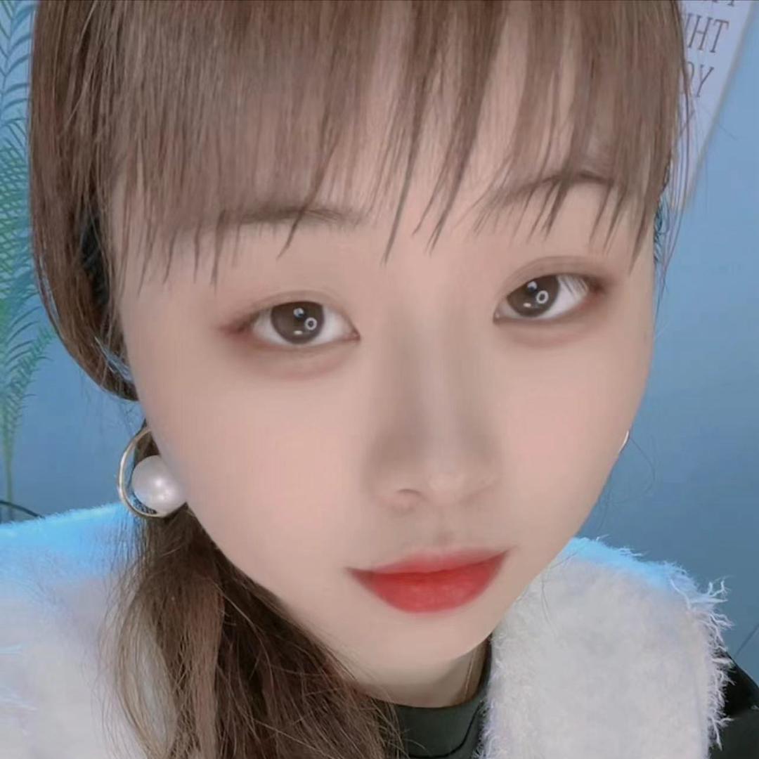 爱笑的浅浅