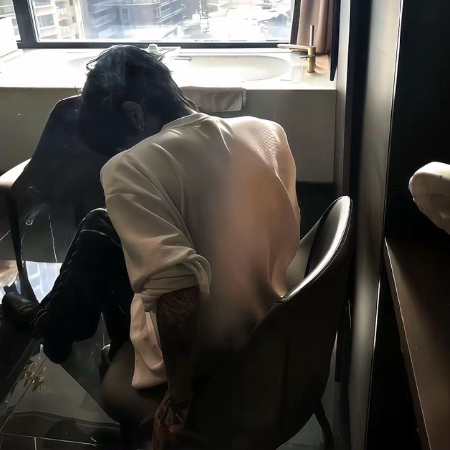 米饭碗里吃
