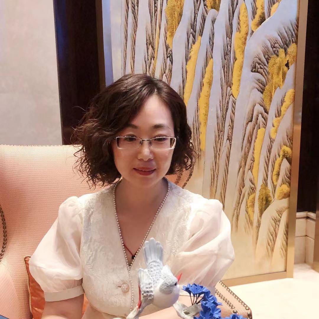 合肥慧文服饰【甄菲凡】