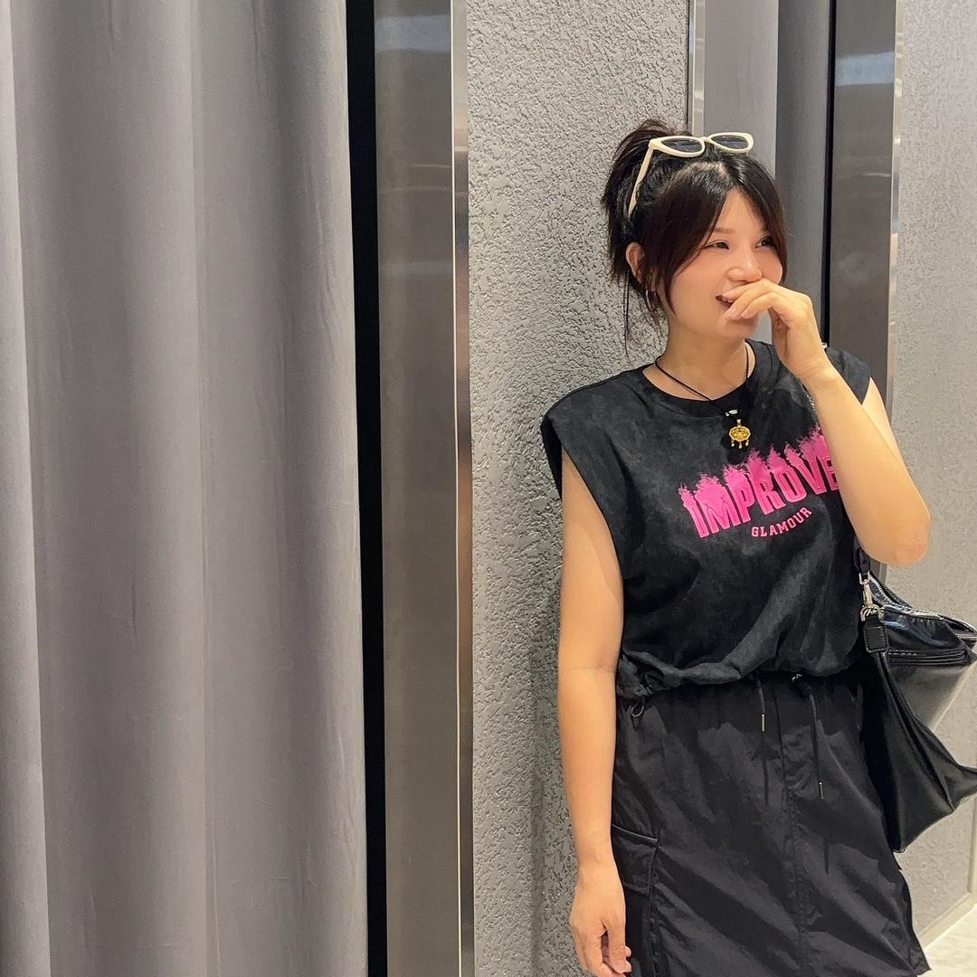 解放路亿束女装