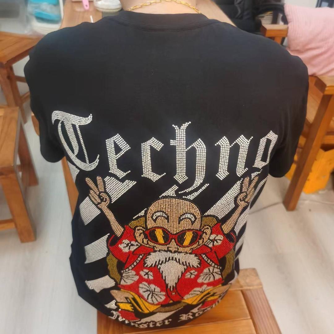 念旧丶也回不到曾经