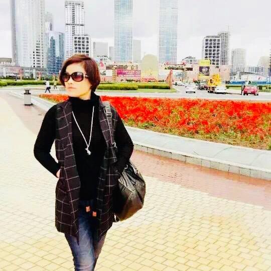 上饶 车边  随风而动