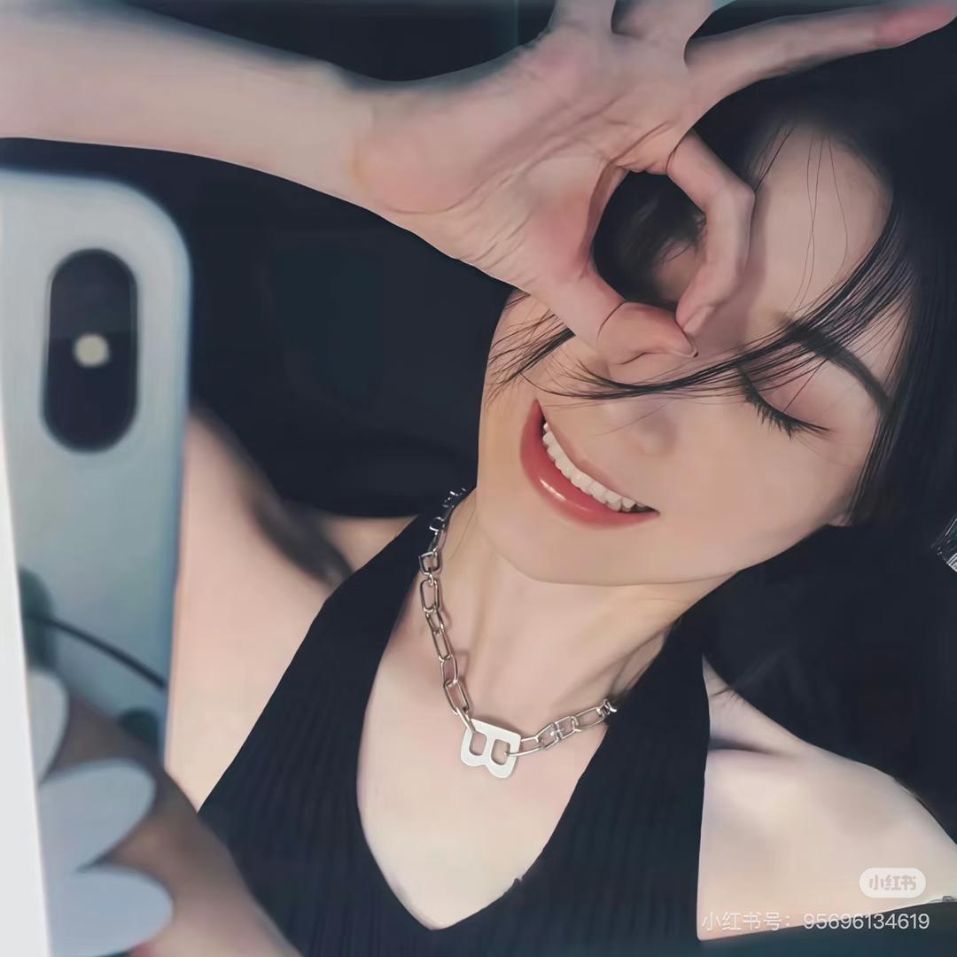 她的枕边童话