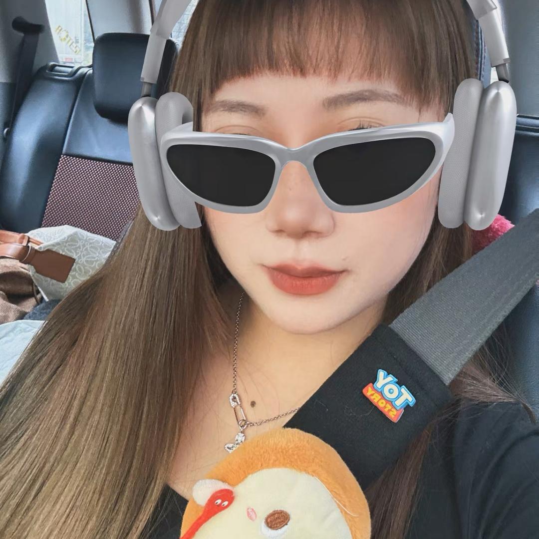 pp的車開了