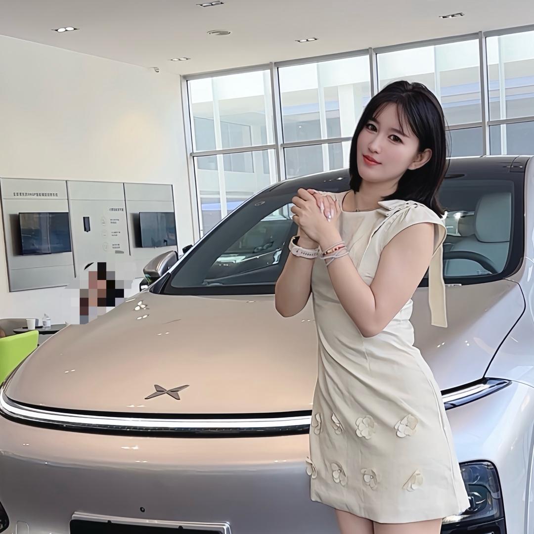 小鹏澄澄