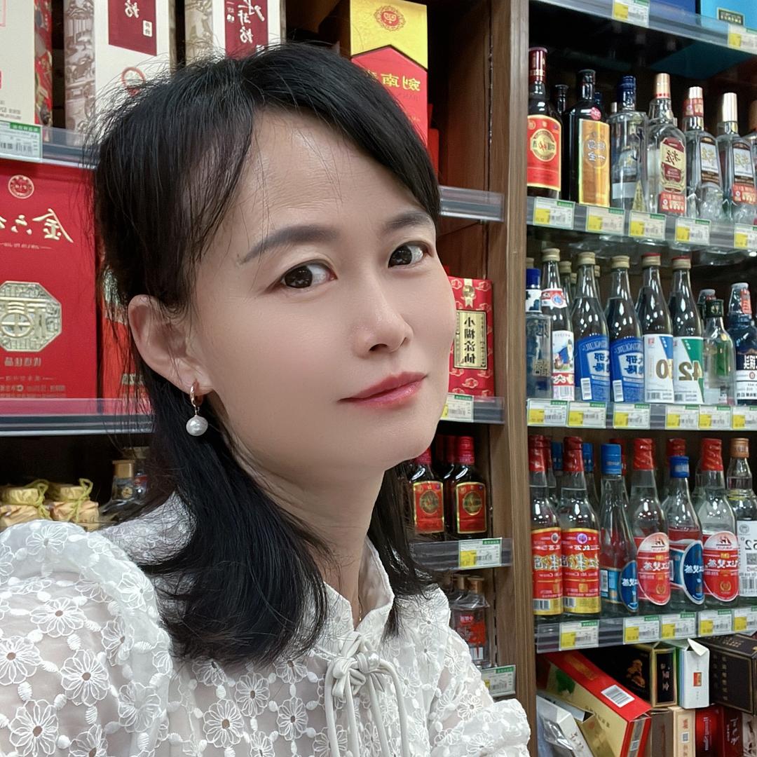 同兴超市老板娘-琼琼