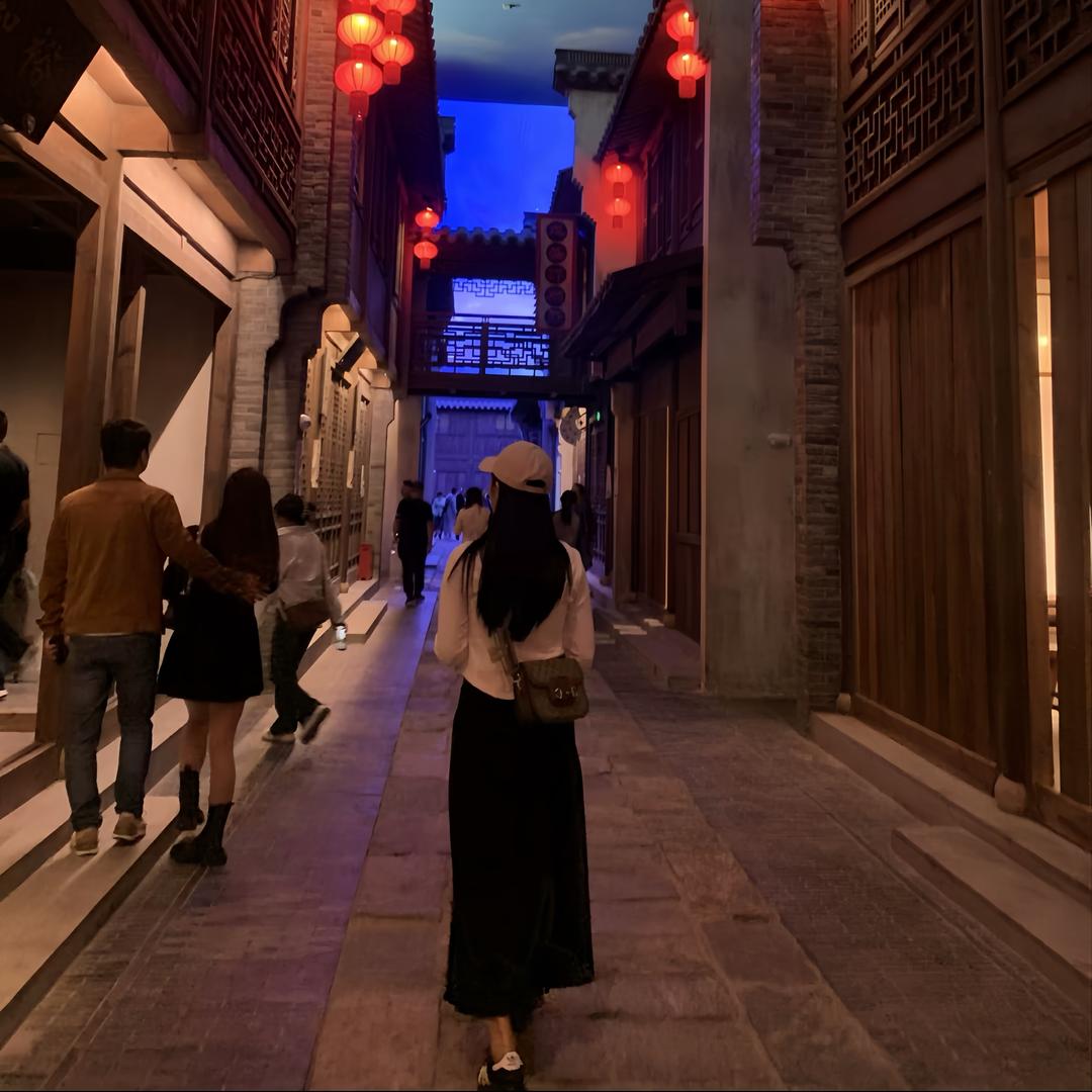 红咩咩的日常