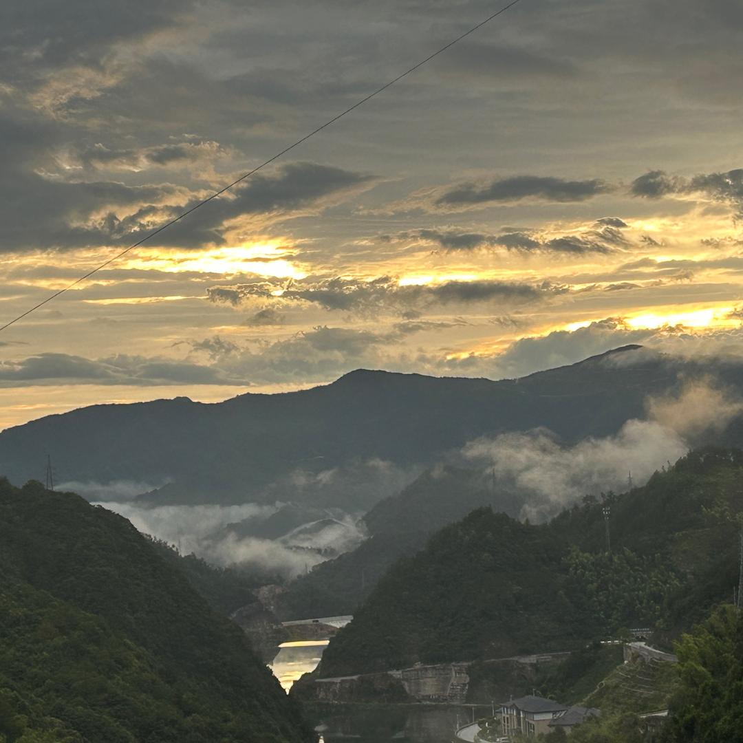 时间。苍白了誓言