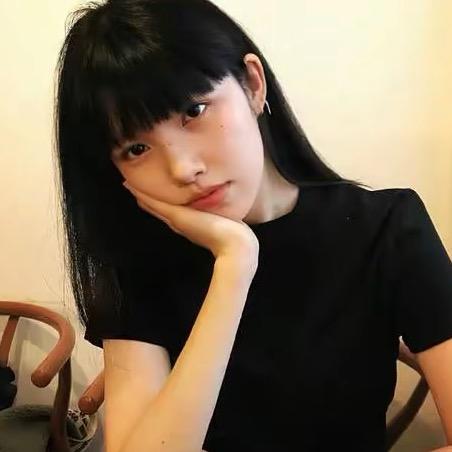 七七
