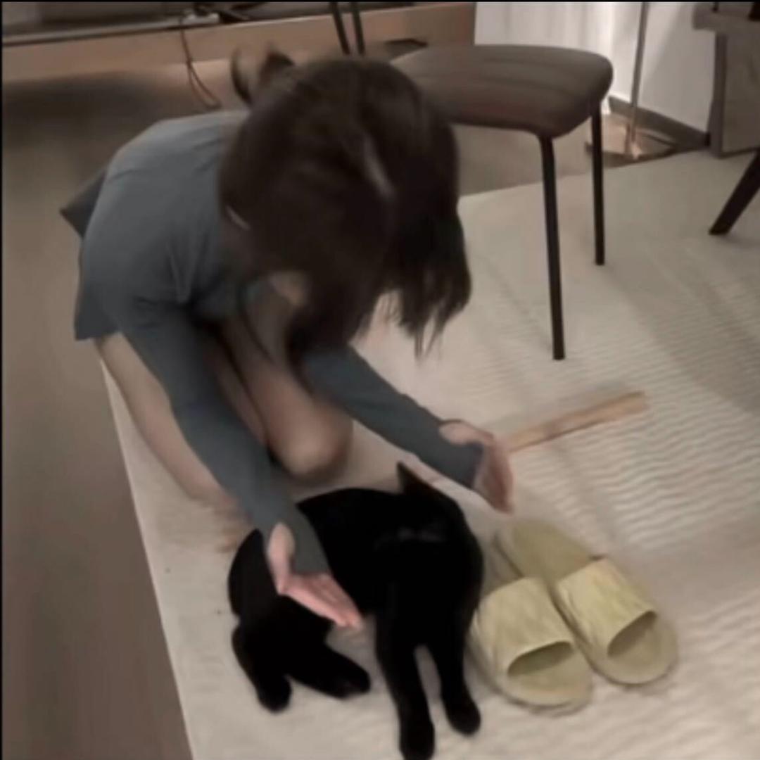 不逢三