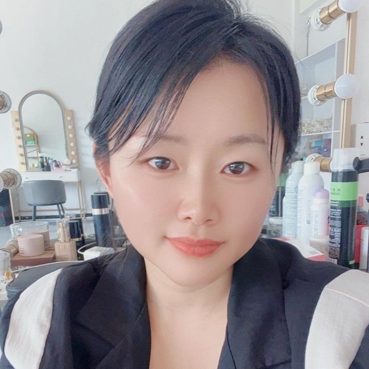 梁山KK婚纱张彦