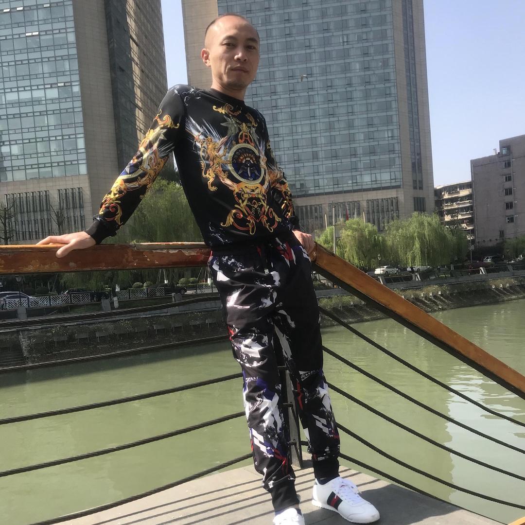 光头哥哥
