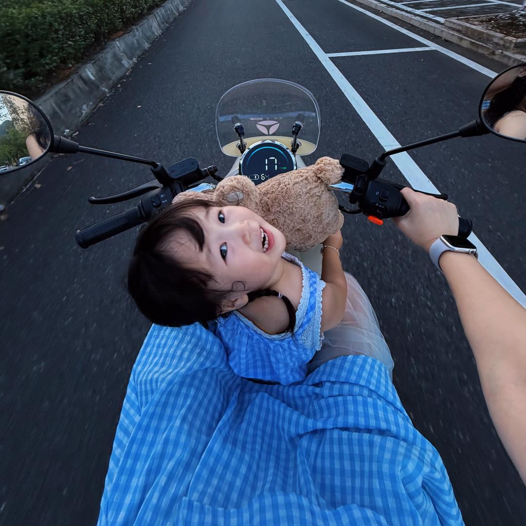 小李钱来