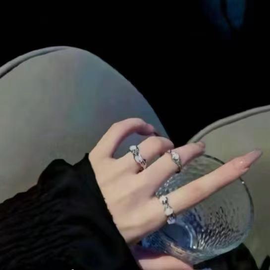 🖤