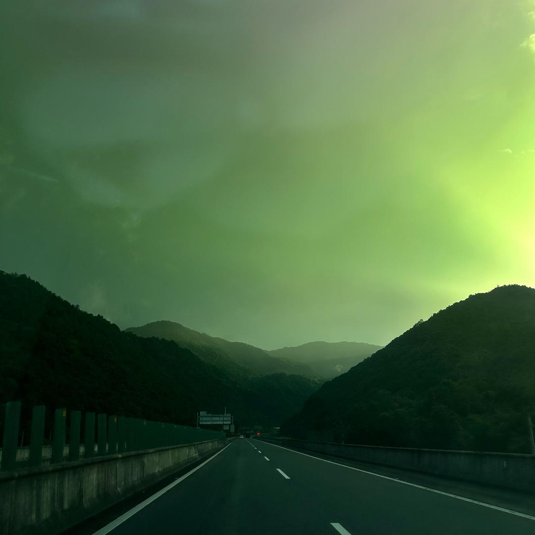 建材城老毛瓷砖