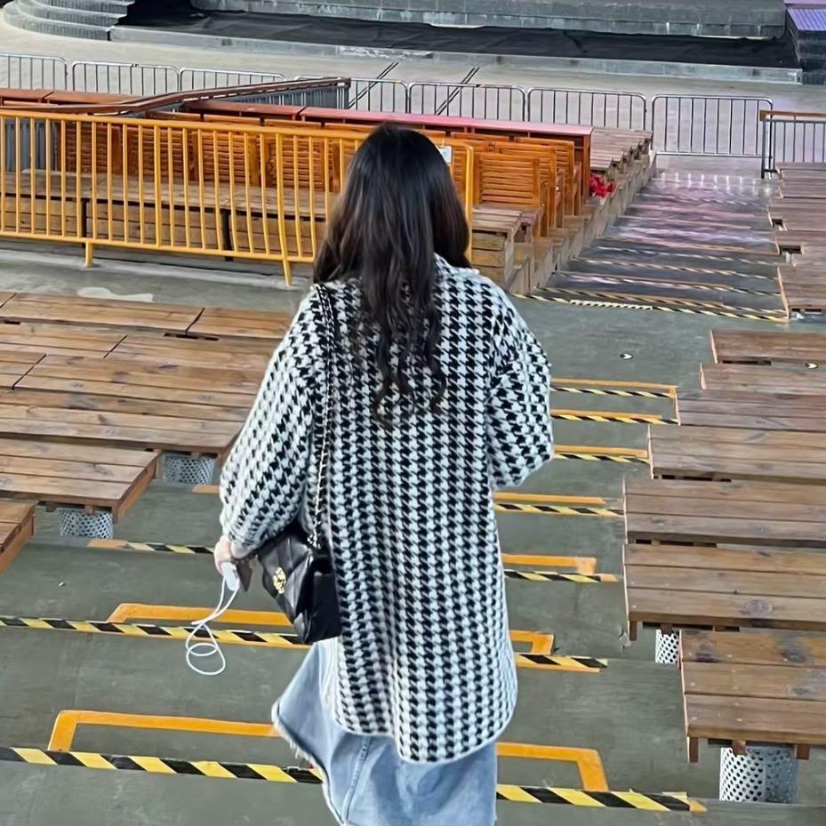 懦弱的妻子（装睡版）