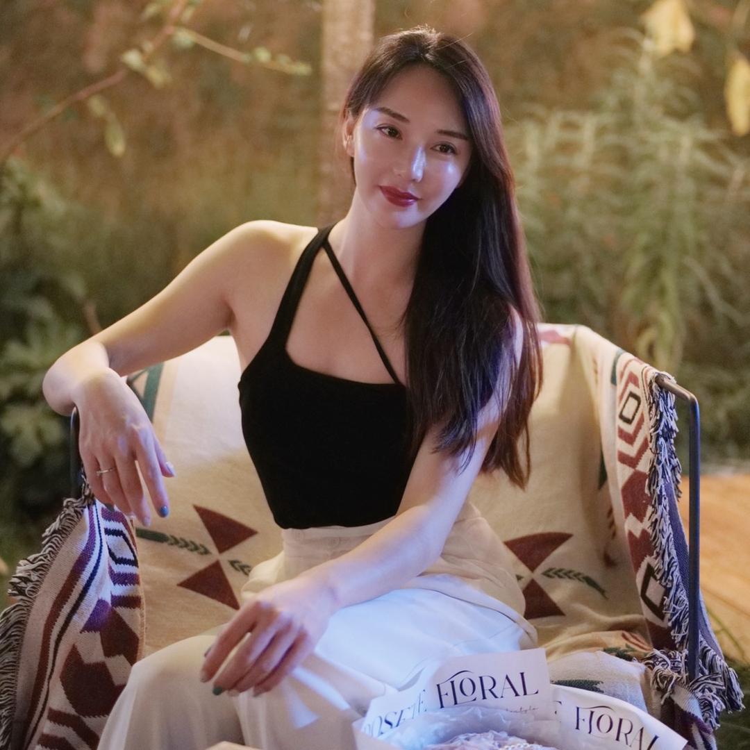 爱妃（怀化王益菲）