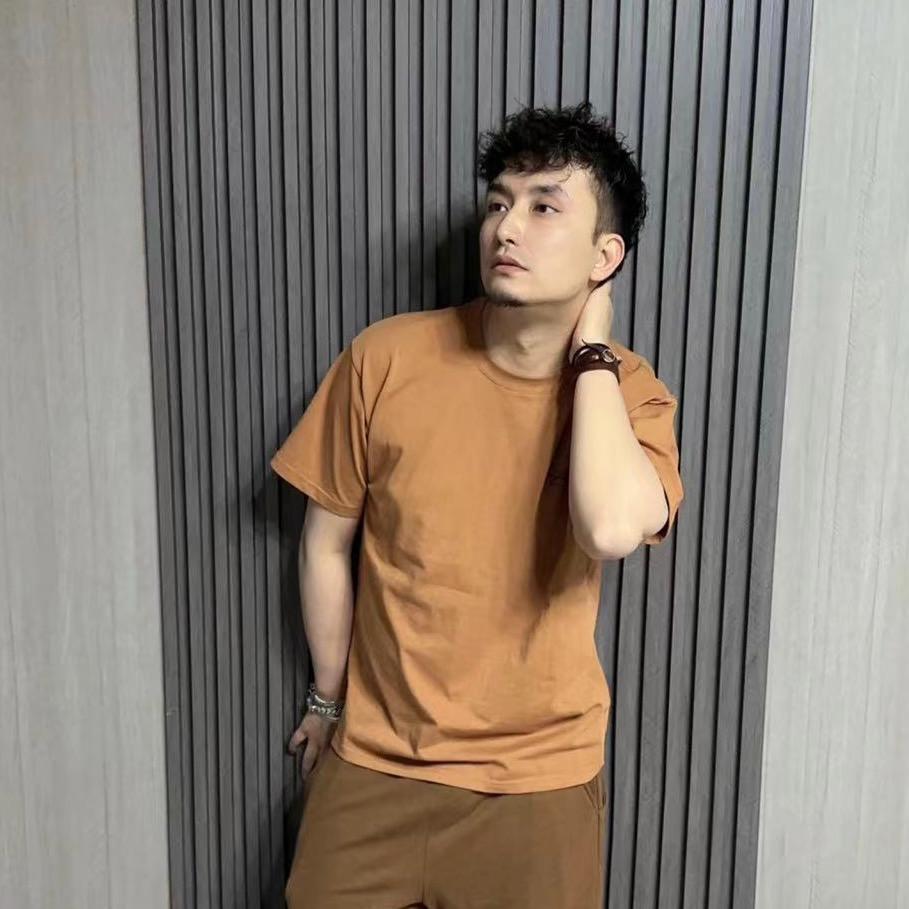 小哥eza