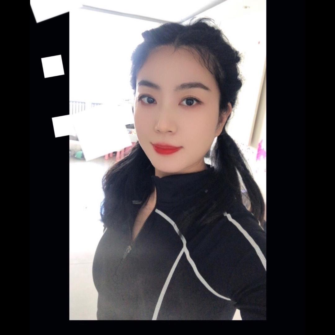 依然向陽👧👧